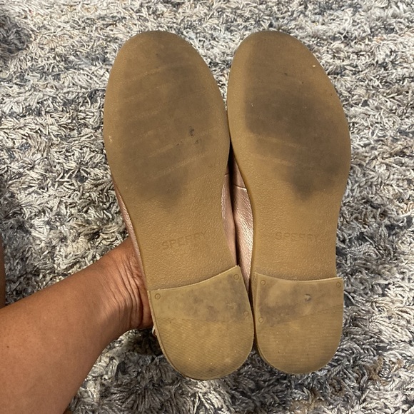 Sperry metallic all leather Rosegold loafers size 7 women’s - Picture 9 of 10